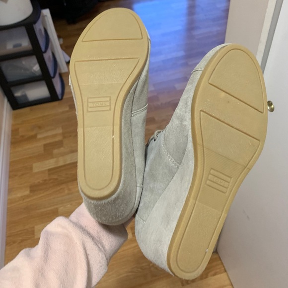 Tom’s wedges - Picture 2 of 5